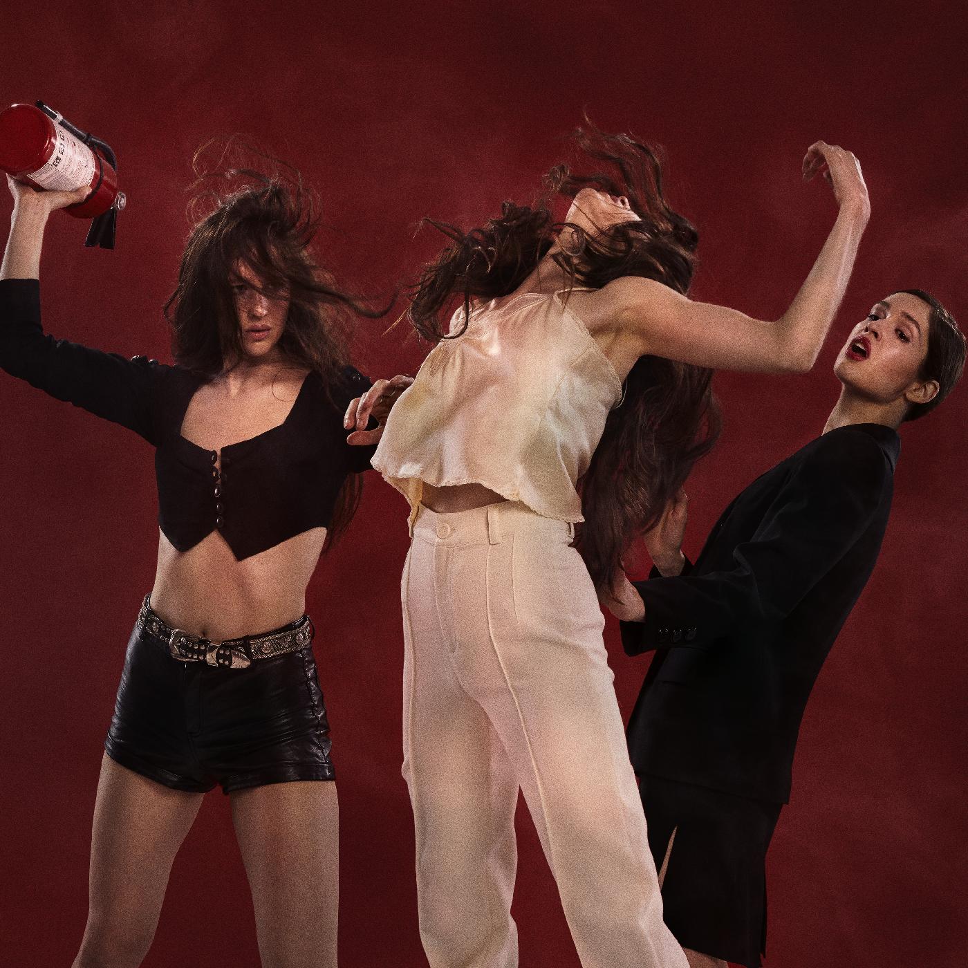 Marie & L’Œil Nu Davidson Renegade Breakdown