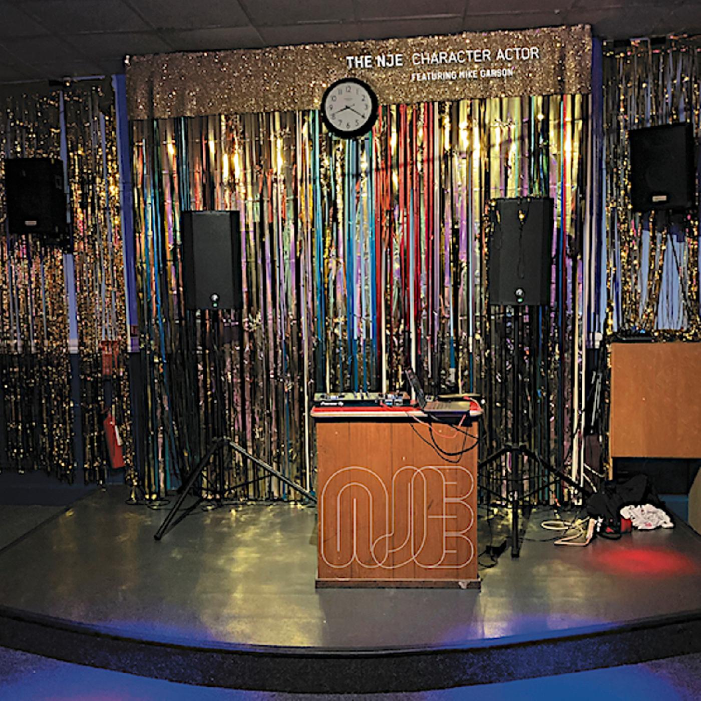 Near Jazz Experience feat. Mike Garson Character Actor EP