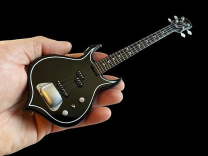 Kiss Gene Simmons Kiss Signature Punisher Mini Bass Guitar Replica Collectible (Collectible, Figure)