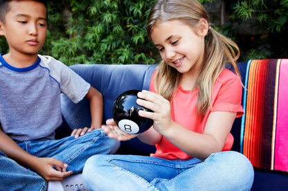 Magic 8 Ball Mattel - Magic 8 Ball (Board Game)