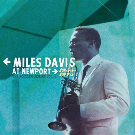 Miles Davis Miles At Newport 1955-1975 (The Bootleg Series Vol. 4) (Deluxe Edition, 180 Gram Black Vinyl Boxset) [Import] (8 Lp)